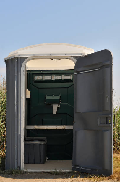 Best Portable restroom trailer rental  in Piqua, OH